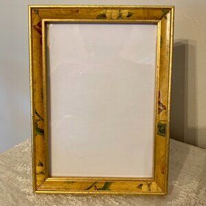 Vintage 1990s Quiet Luxury Gold Tone Floral Easel Back Tabletop Picture Frame